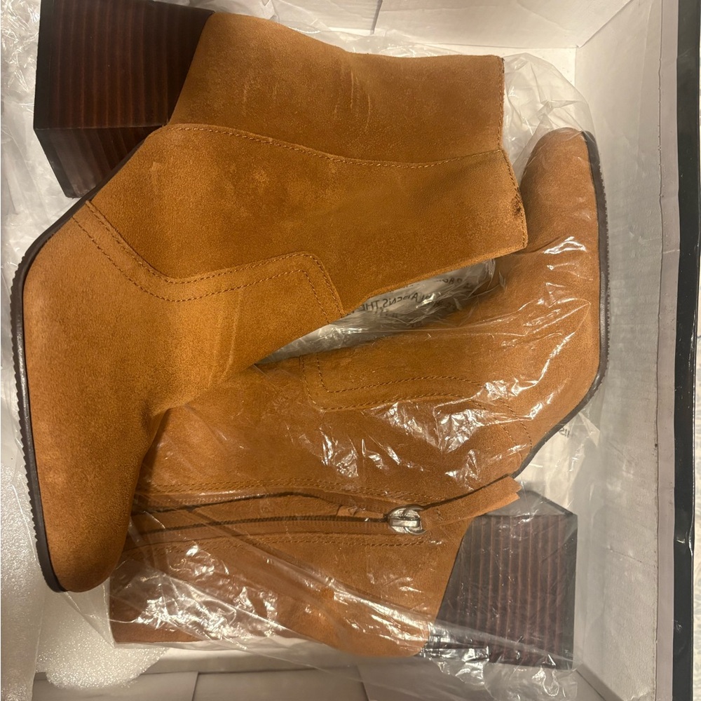 Blondo Camel Suede Ankle Booties - Picture 3 of 4